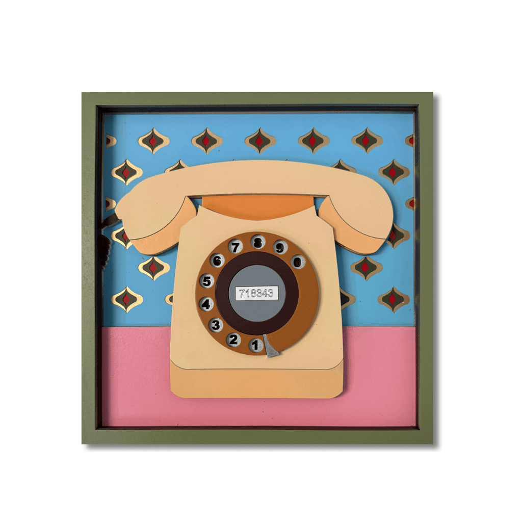 Vintage Rotary Phone Wall Art – Wooden Retro Telephone Sculpture | Umasqu